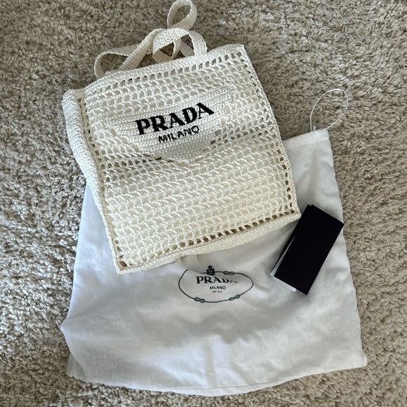 100% authentic new with receipt Prada white and black raffia straw tote bag - Picture 1 of 10